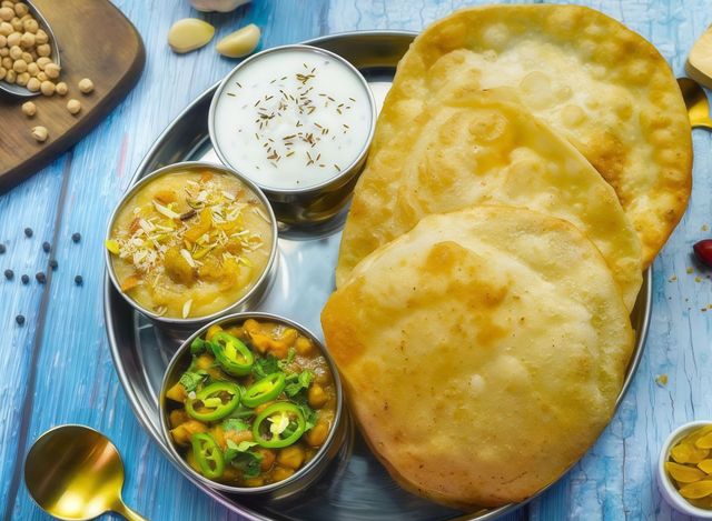 Deal For 3 Persons 3 Nashte-3 Lassi